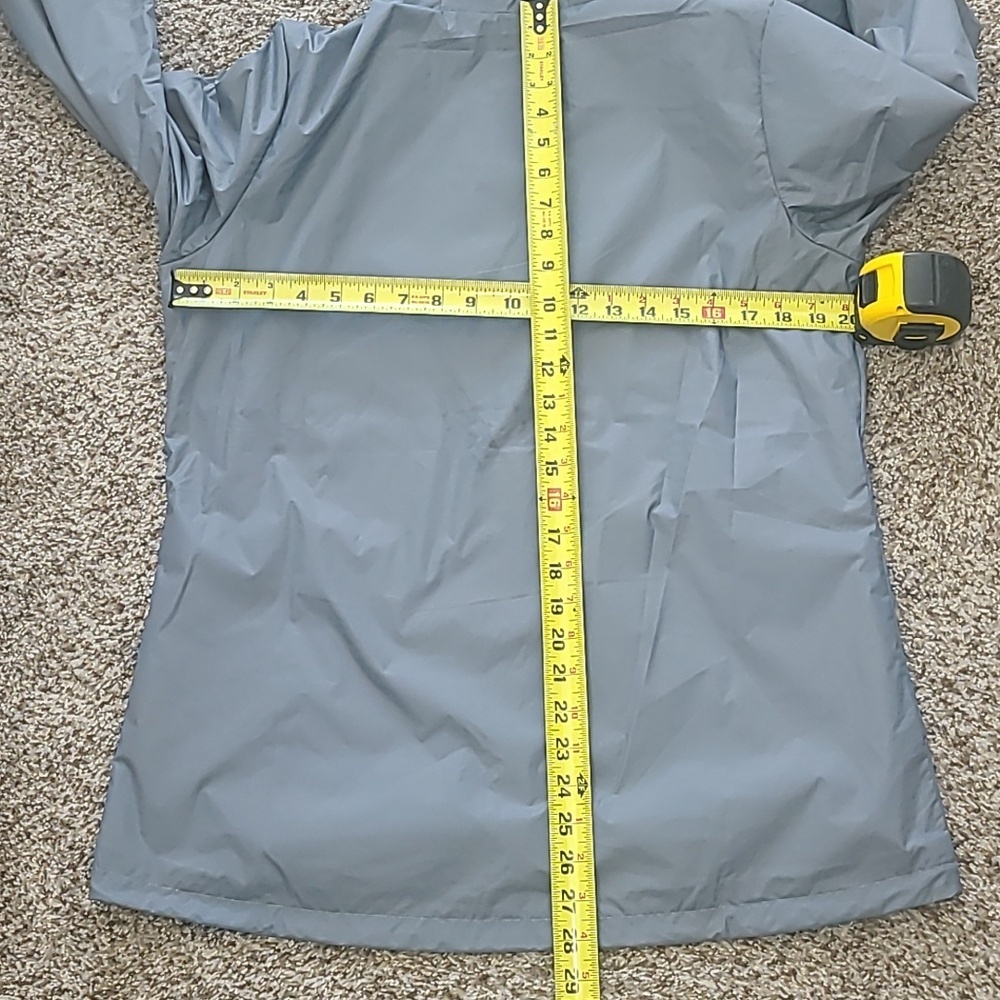 Under Armour Light Gray Hooded Windbreaker - Picture 6 of 7